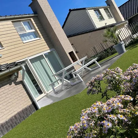 بيت للعطل Westerhuisje ميدل كيرك